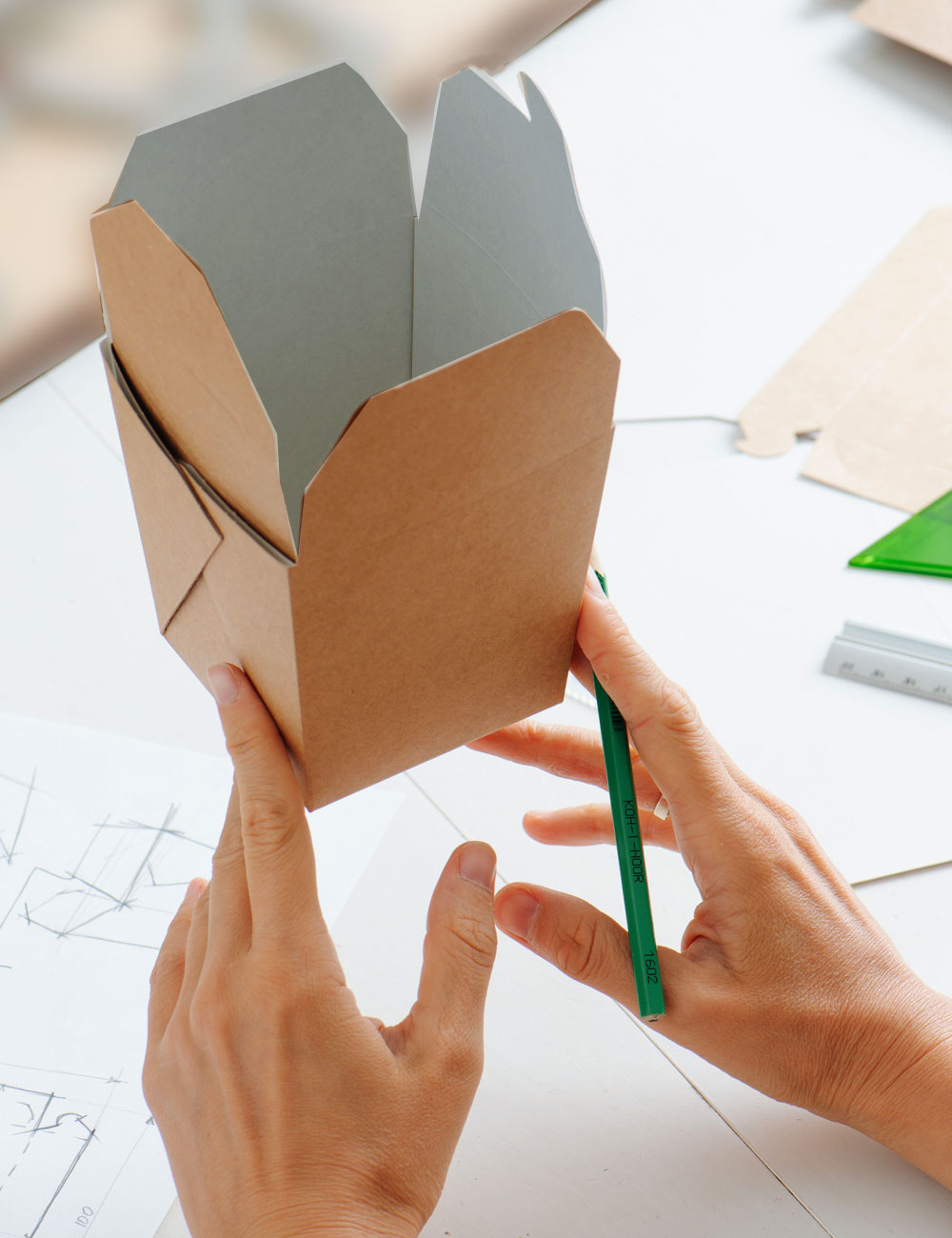 Manipulacion-cajas-plegables-madrid